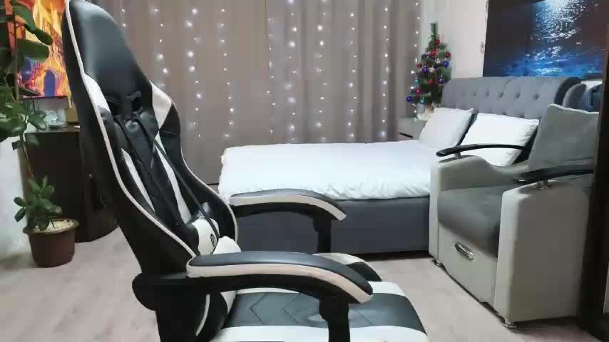 -Sexy_Hot_Angel- Adult Chat January 9, 2026