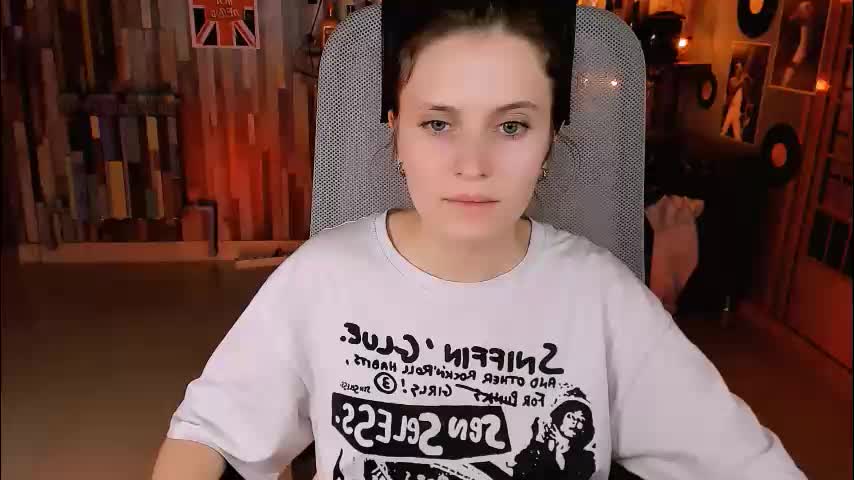 lolaasmus Adult Chat January 9, 2026