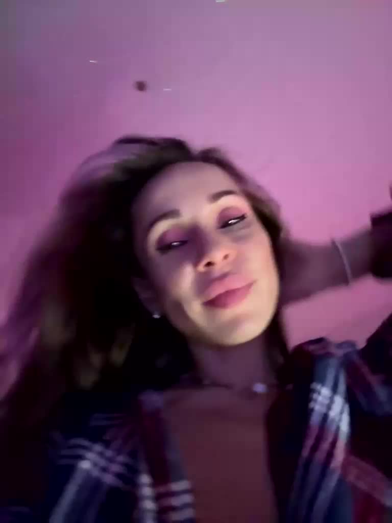 VIP17CoupleDream Adult Chat January 9, 2026