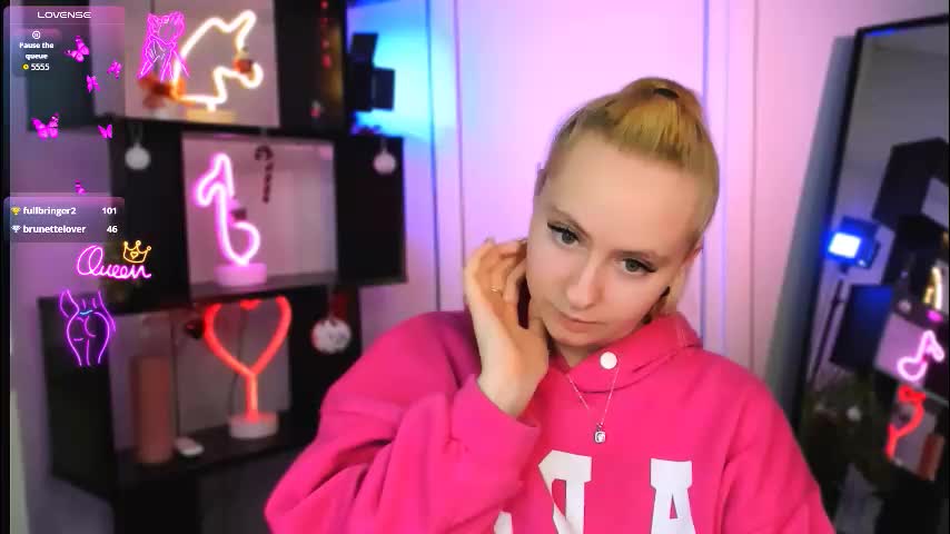 mila_glow Adult Chat January 9, 2026