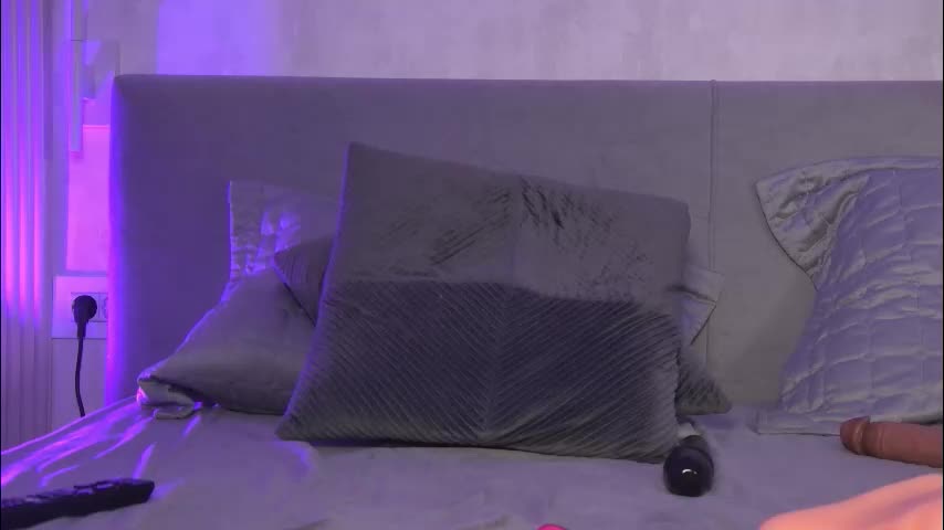 hayliemilf Adult Chat January 9, 2026