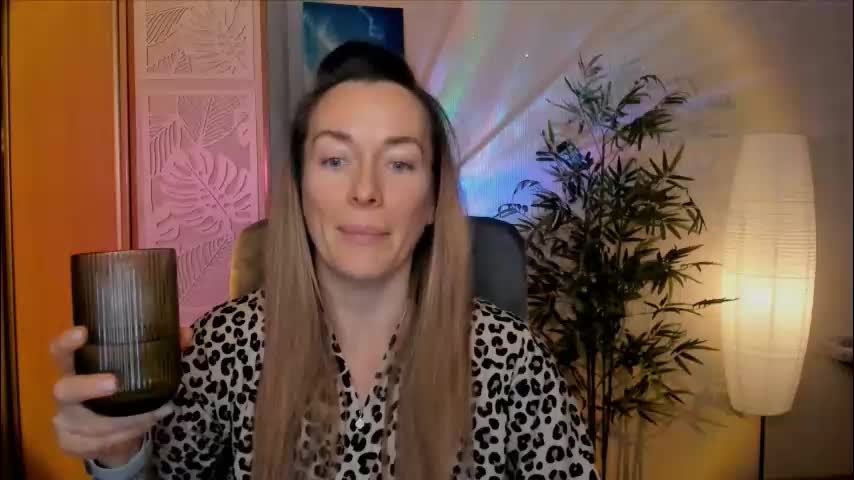 save_the_qween Adult Chat January 9, 2026