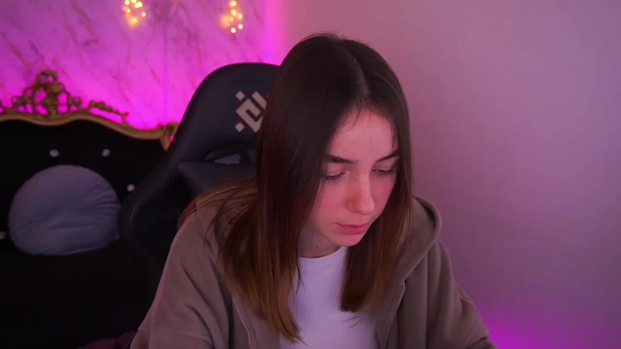 BabeDollie Adult Chat January 9, 2026