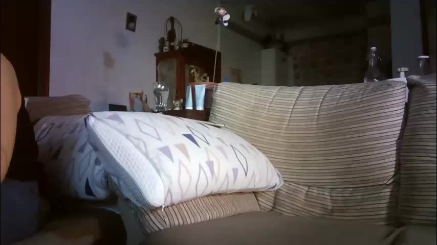 lolahueso Adult Chat January 9, 2026