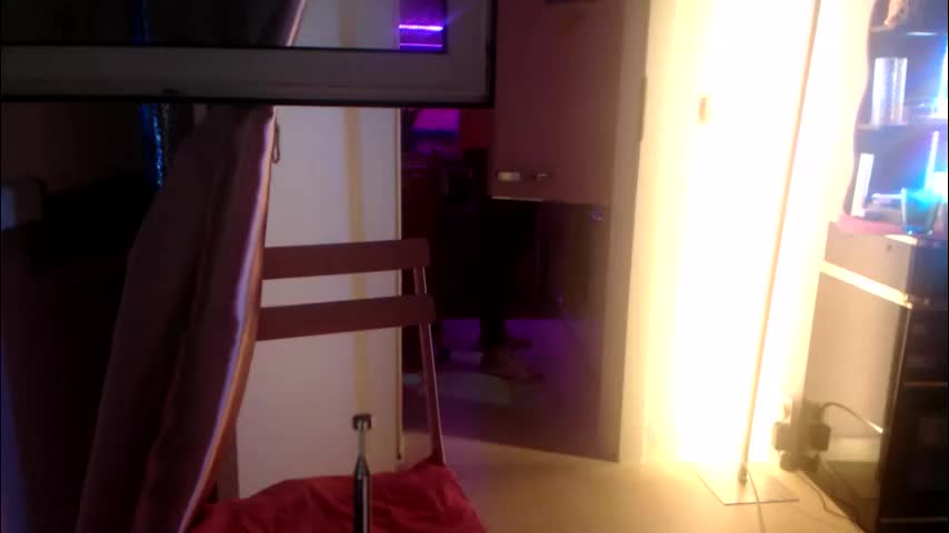 melli23 Adult Chat January 9, 2026