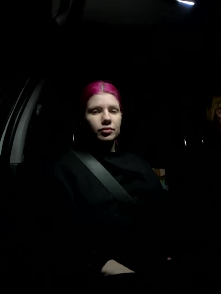 NiMfOmAnKA_s_Saskoj Adult Chat January 10, 2026