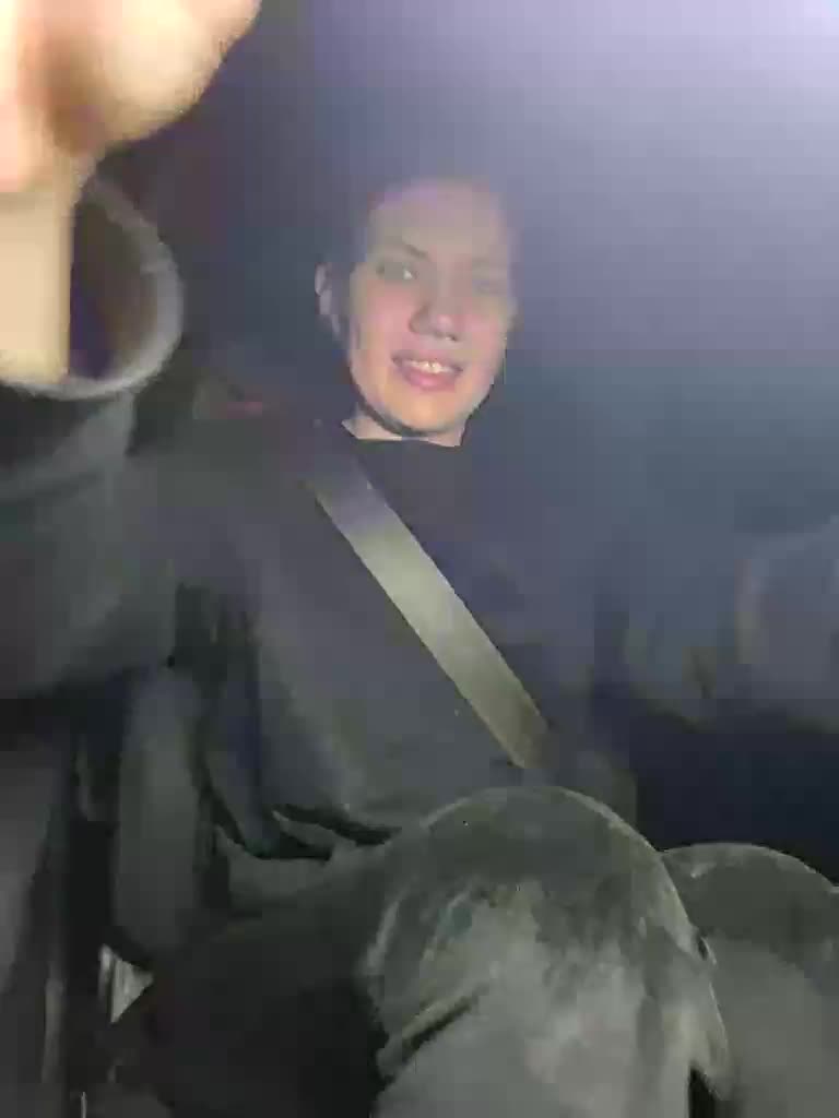 NiMfOmAnKA_s_Saskoj Adult Chat January 10, 2026