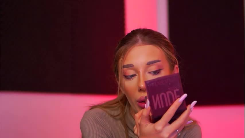 ellieredd Adult Chat January 10, 2026