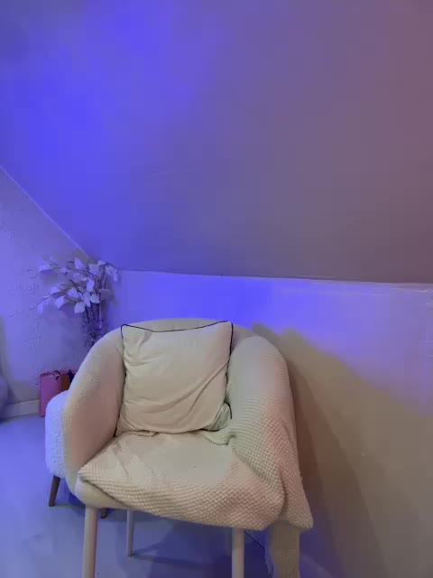 PauLiiine Adult Chat January 11, 2026