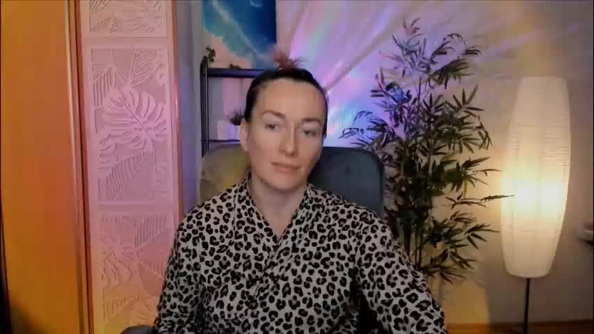 save_the_qween Adult Chat January 10, 2026