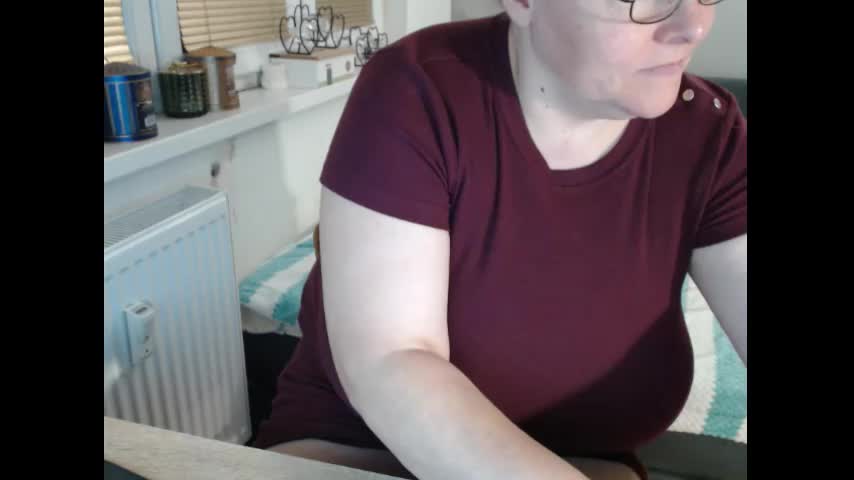 sweetboobs85h Adult Chat January 11, 2026