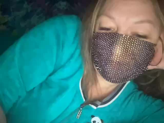 EVIL_TITS Adult Chat January 11, 2026