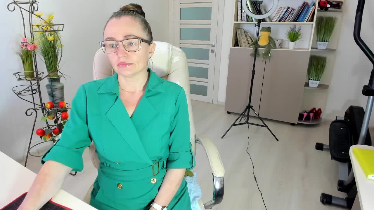 -Michelle- Adult Chat January 11, 2026