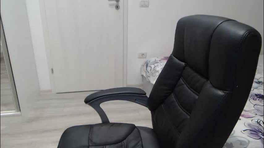 blue_eyes96 Adult Chat January 11, 2026