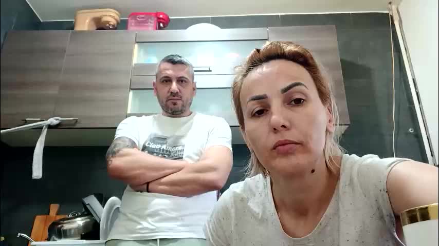 no_limit_coupl3 Adult Chat January 11, 2026