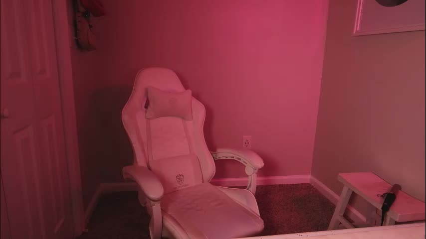 daisyy888 Adult Chat January 11, 2026