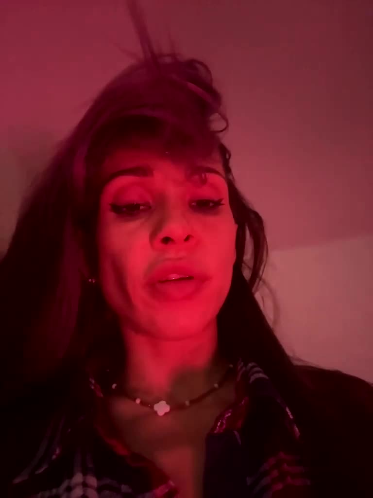 VIP17CoupleDream Adult Chat January 11, 2026