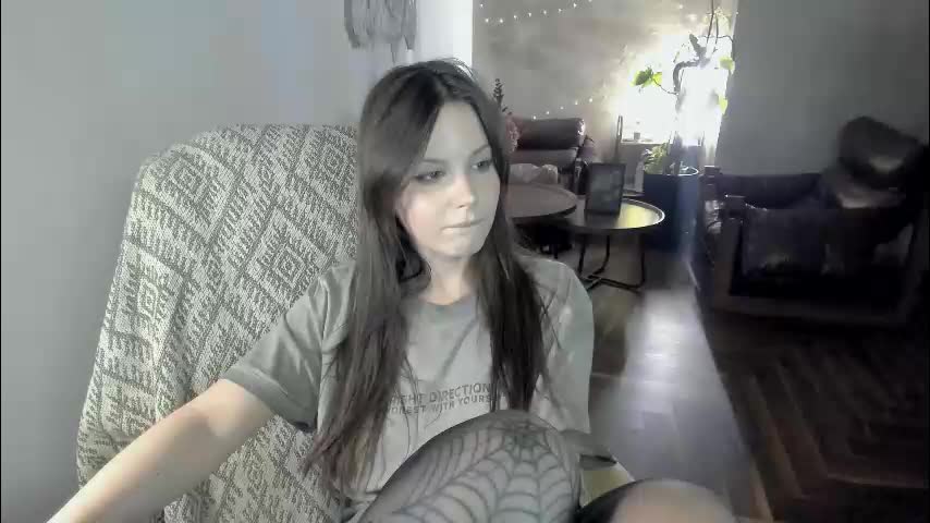 yourher0in Adult Chat January 11, 2026