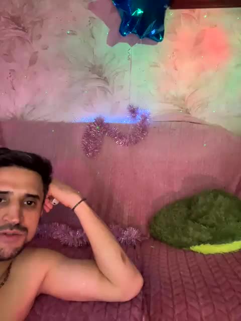 VIP17CoupleDream Adult Chat January 11, 2026