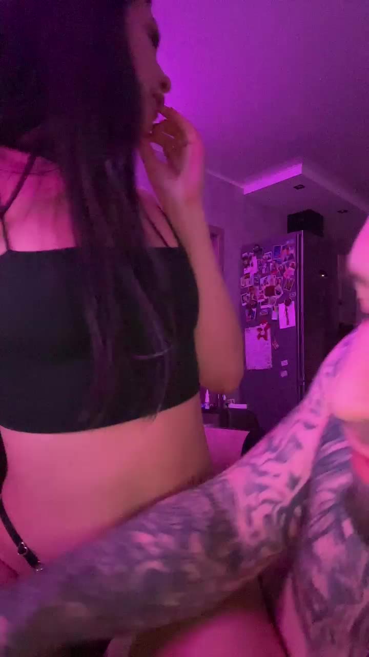 SimpleLovers Adult Chat January 11, 2026