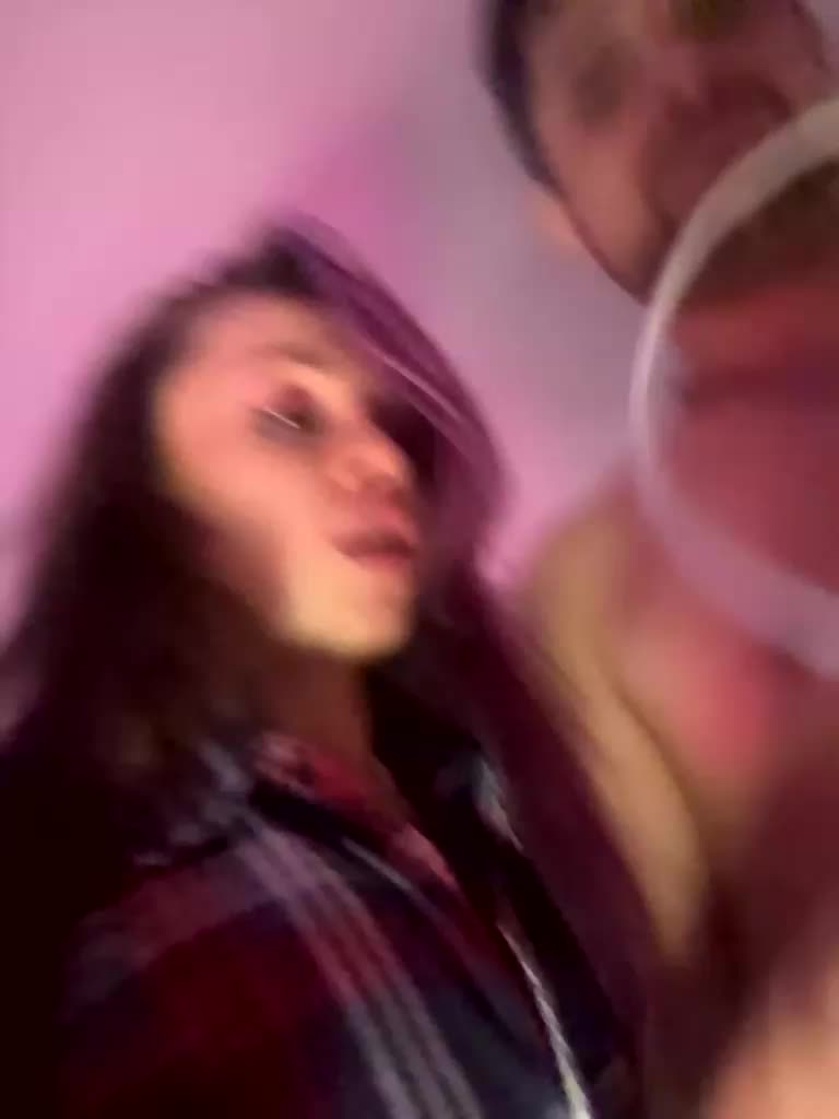 VIP17CoupleDream Adult Chat January 11, 2026