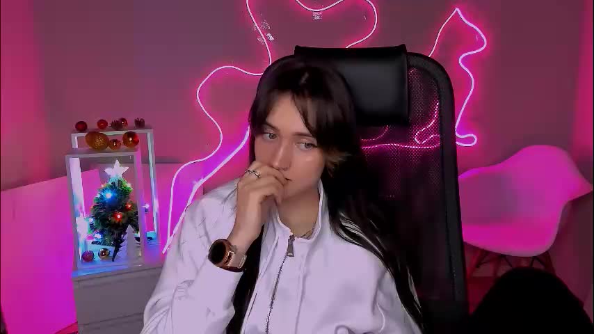 olivia_norton_ Adult Chat January 12, 2026