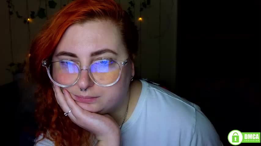 Aliciaredluv Adult Chat January 11, 2026