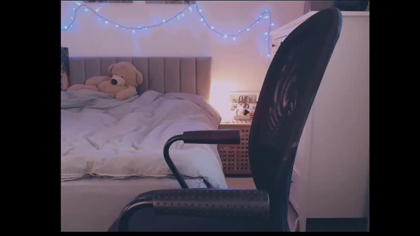 julialiones Adult Chat January 11, 2026