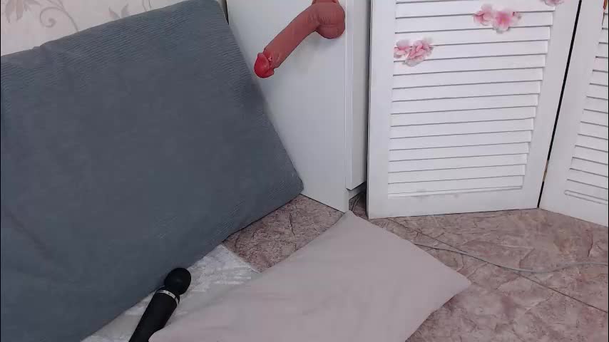 sofia_here Adult Chat January 12, 2026