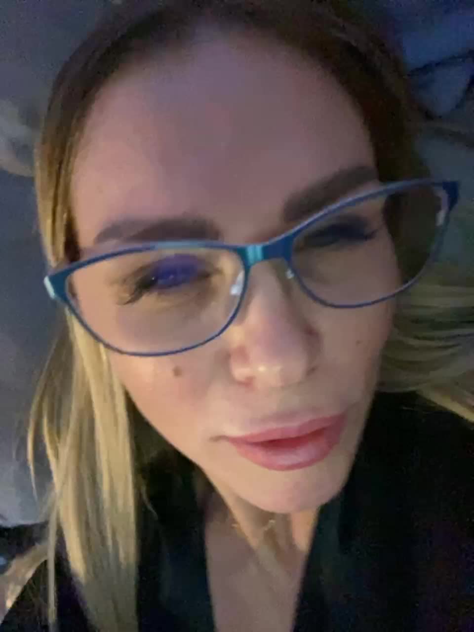 Lisa1225 Adult Chat January 12, 2026