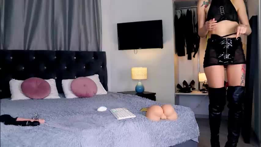 inviting_tina Adult Chat January 12, 2026