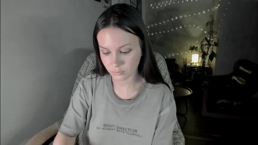 yourher0in Adult Chat January 12, 2026