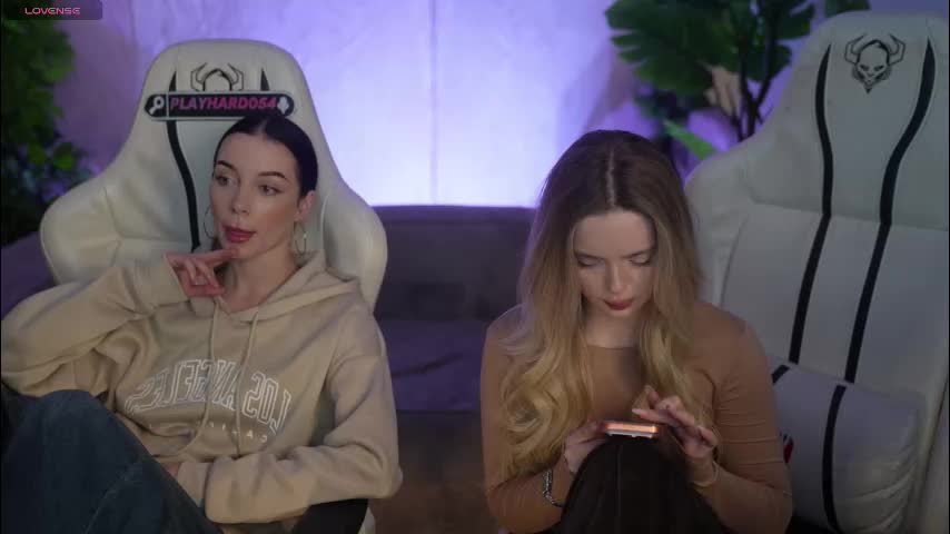 kira0541 Adult Chat January 12, 2026