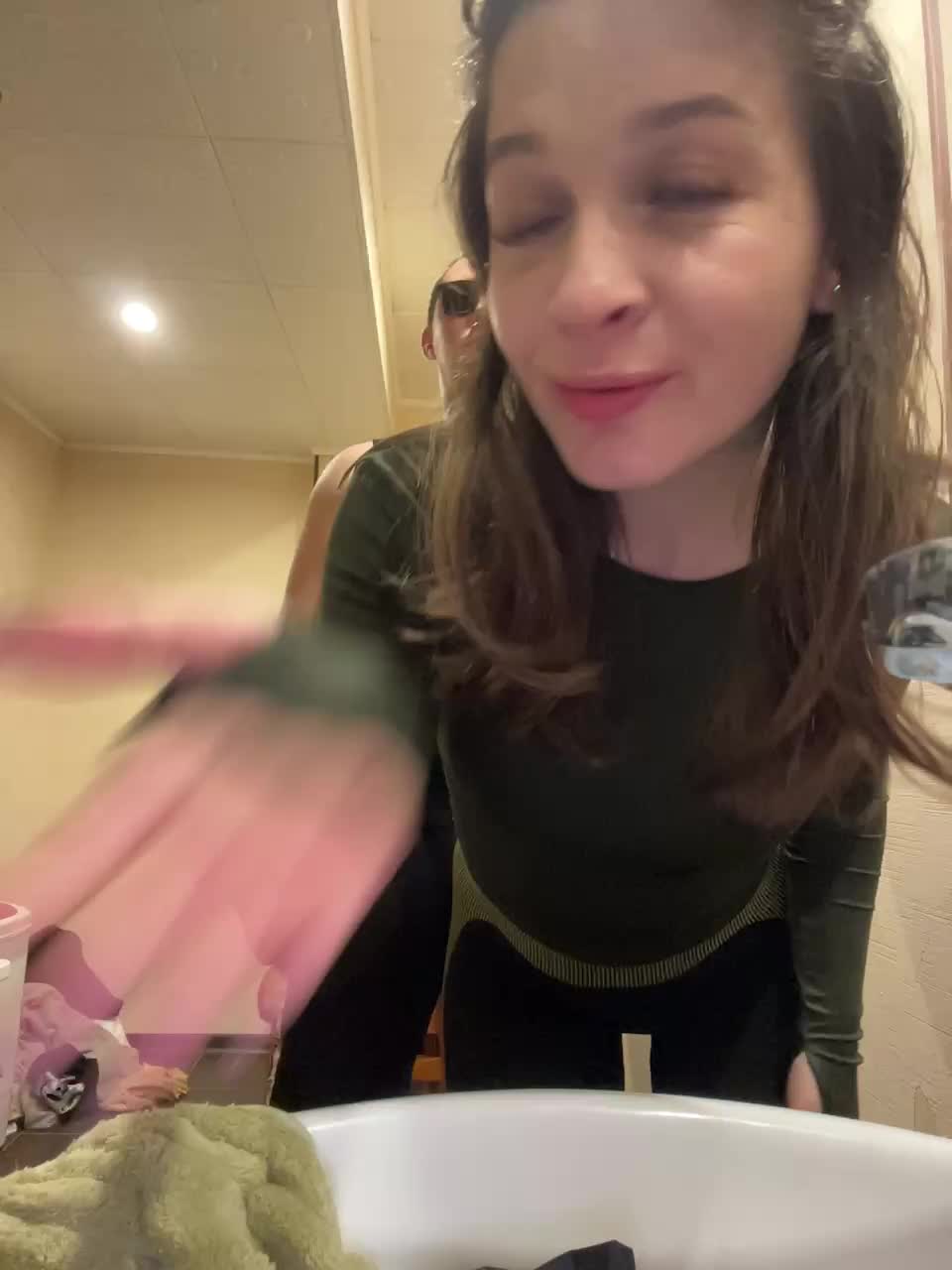 AHAHAC_HAXPEH_B_yHuTa3 Adult Chat January 12, 2026