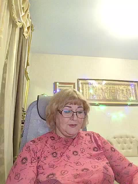 KarinkaSweet Adult Chat January 12, 2026