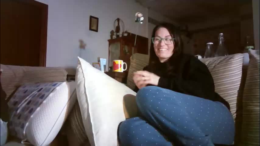 lolahueso Adult Chat January 12, 2026