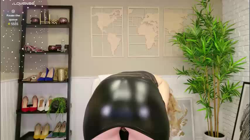 ladyleea Adult Chat January 12, 2026