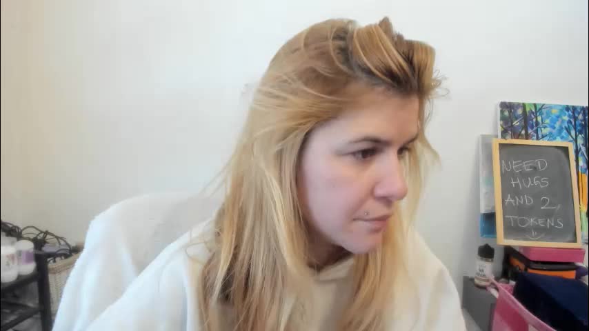 artsyandcraftsy_ Adult Chat January 12, 2026