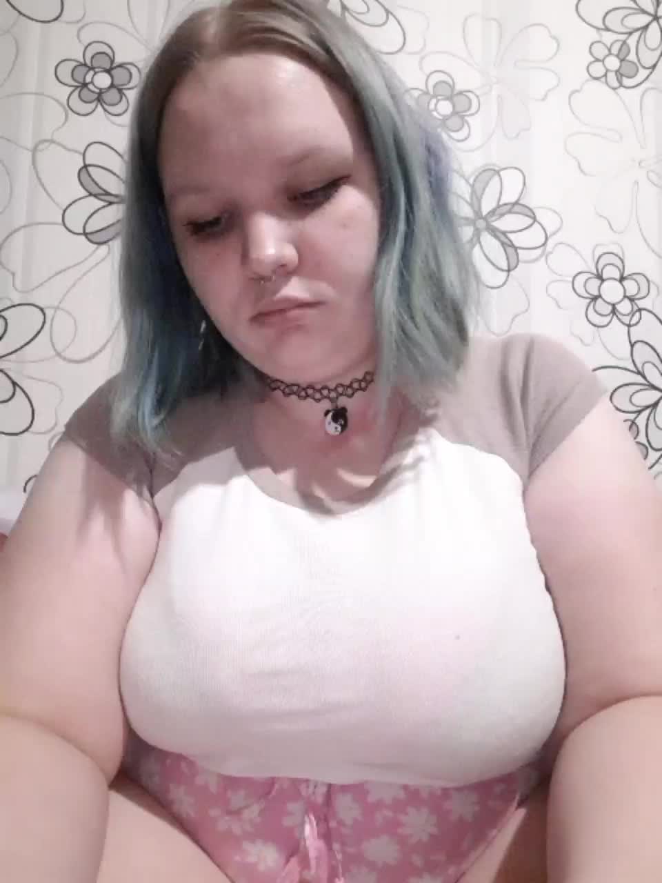 -MeooW- Adult Chat January 12, 2026