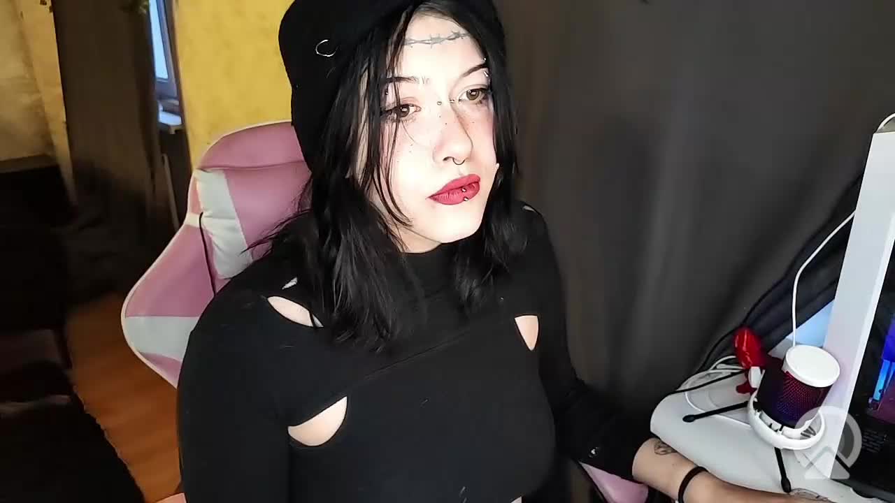 Harakassi Adult Chat January 12, 2026