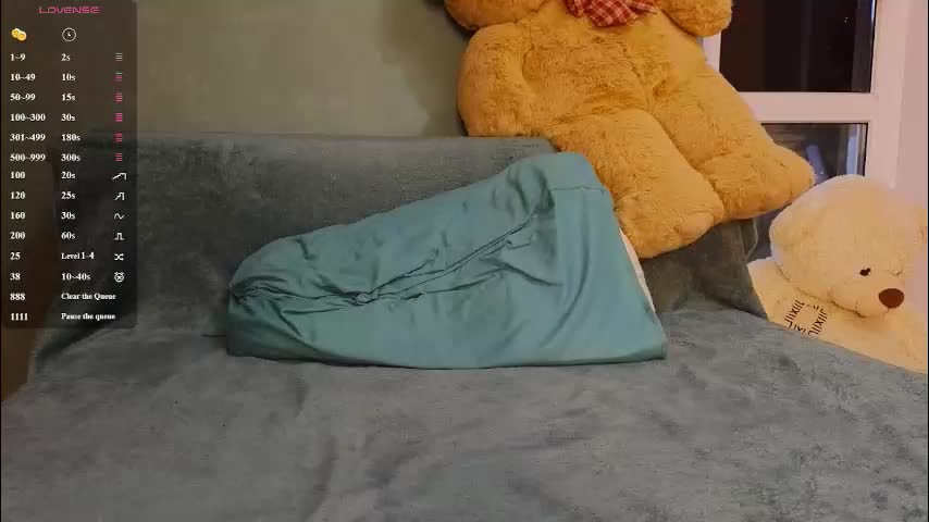 summer_hazee Adult Chat January 12, 2026