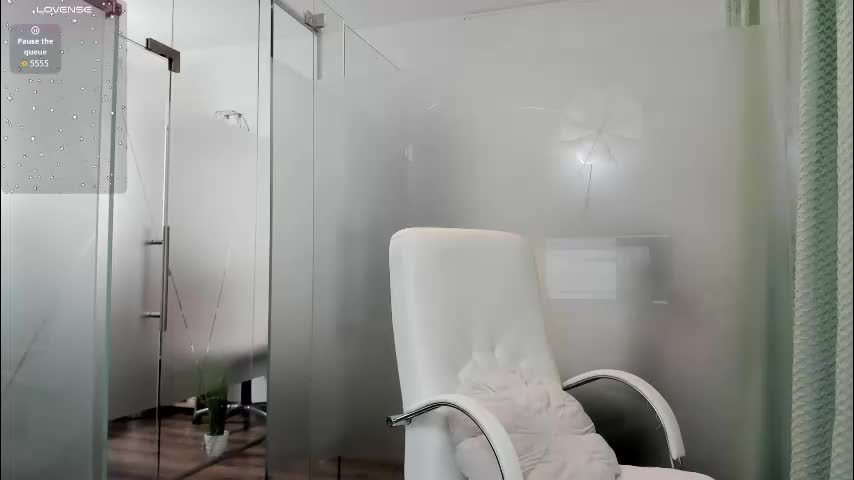 ayumilove Adult Chat January 12, 2026