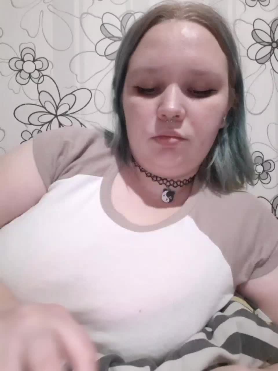 -MeooW- Adult Chat January 13, 2026