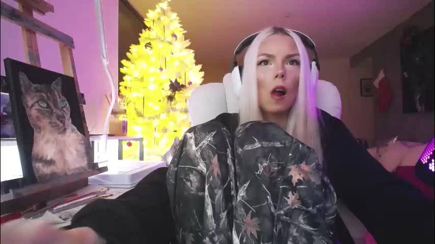 tinykylie Adult Chat January 13, 2026