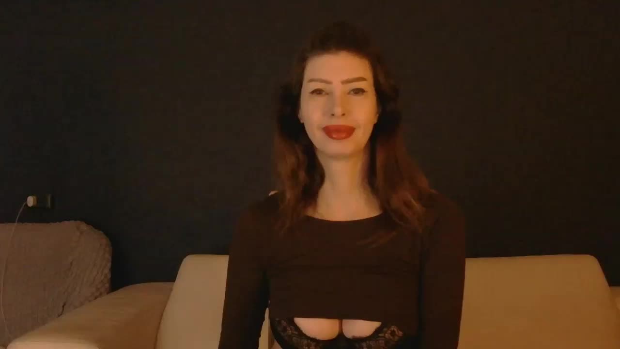 WhiteQueen888 Adult Chat January 13, 2026