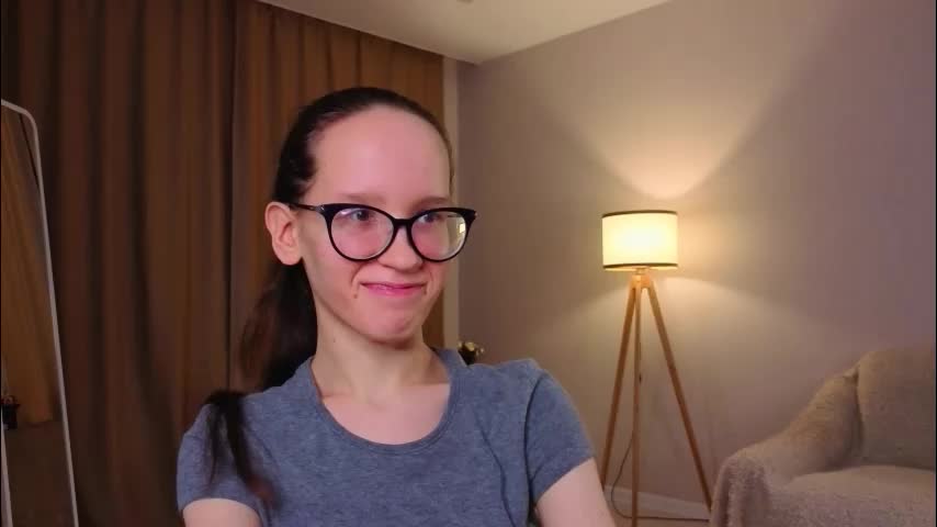 lynettebails Adult Chat January 13, 2026