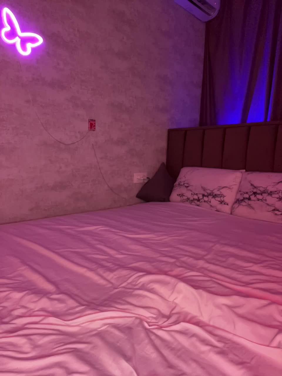 ButttFly Adult Chat January 13, 2026