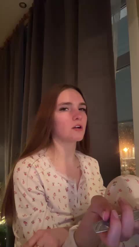 -APELSINKA- Adult Chat January 13, 2026