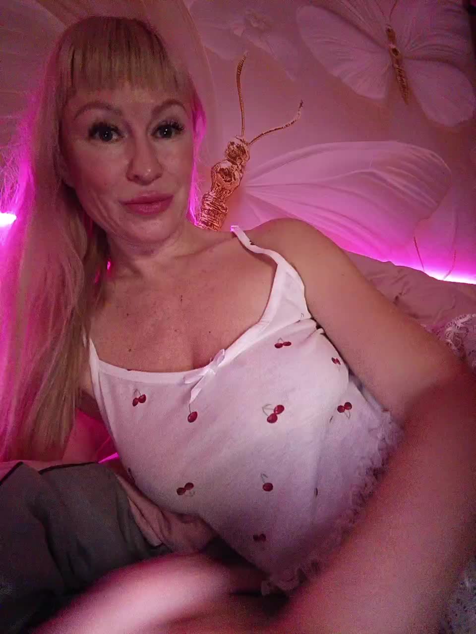 Love-blondi Adult Chat January 13, 2026