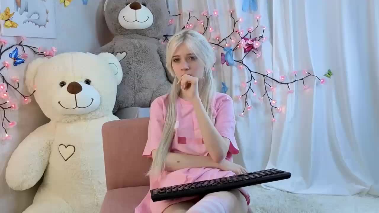 ViollaDream Adult Chat January 13, 2026